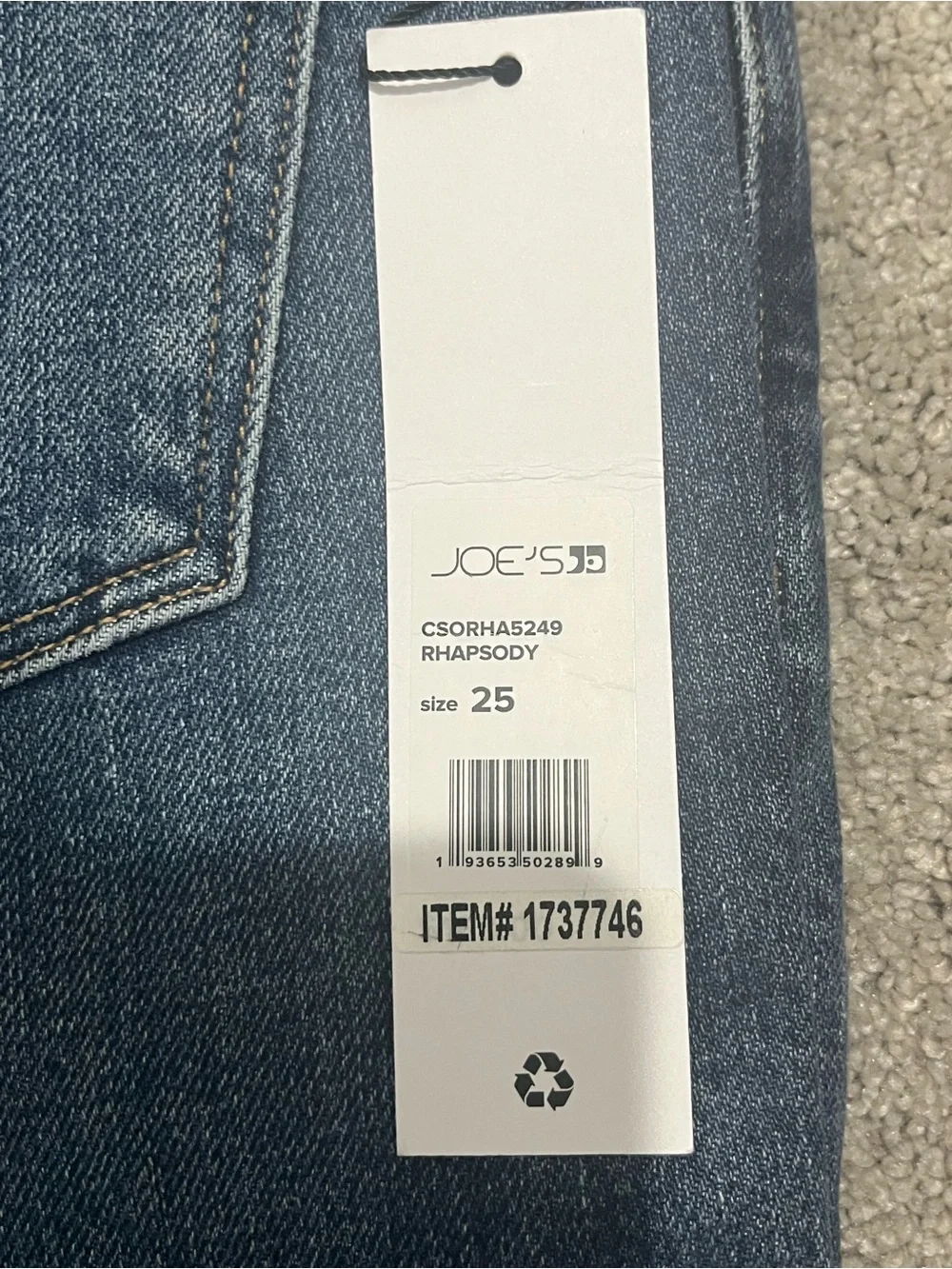 Joe's Jeans blue mid-rise cigarette crop jeans - Picture 4 of 4